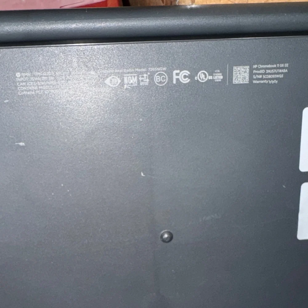 HP Laptop - Elegant Gray Finish with charger